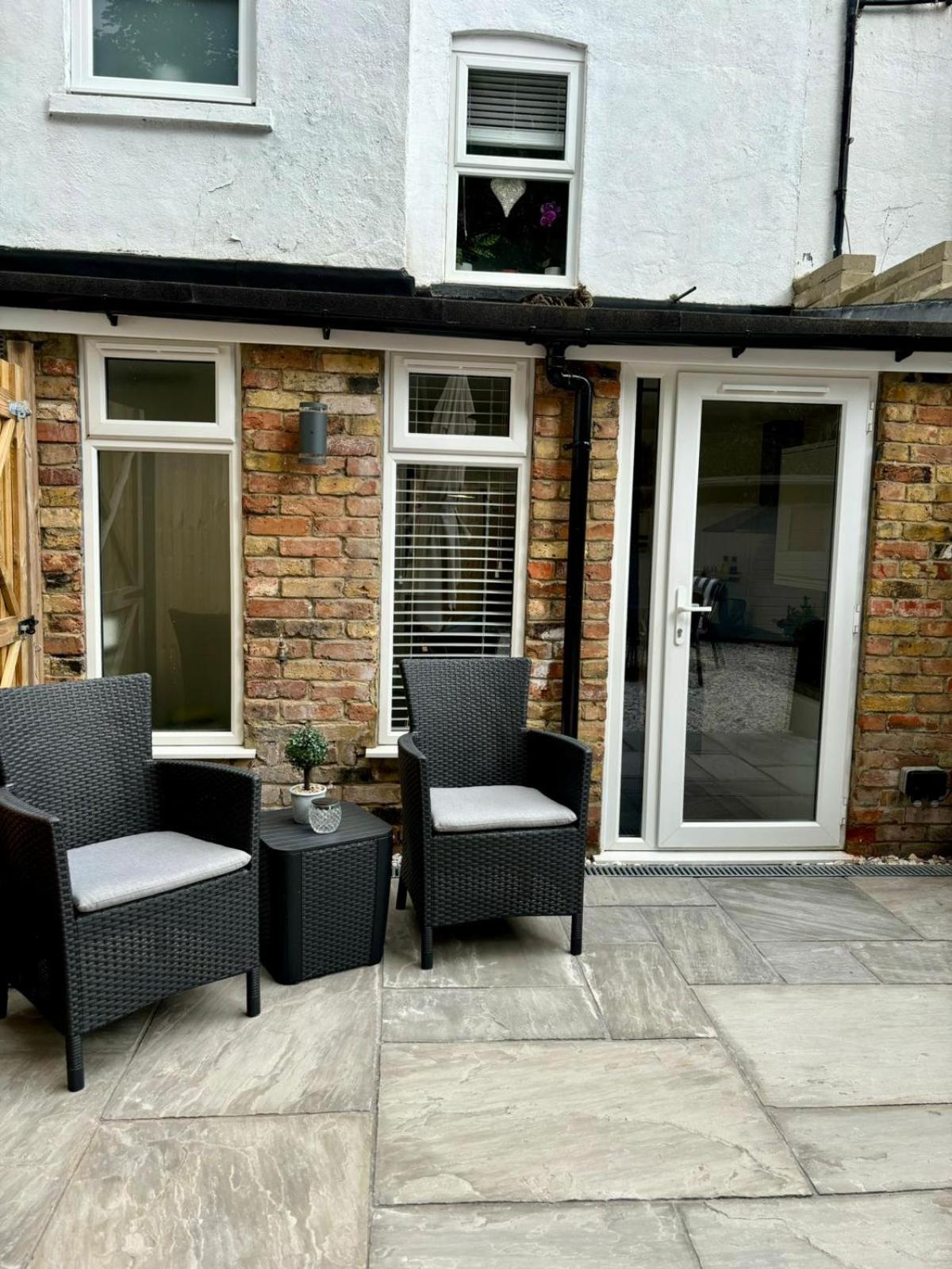 Stylish And Chic Seaside Apartment Southend-on-Sea Eksteriør bilde